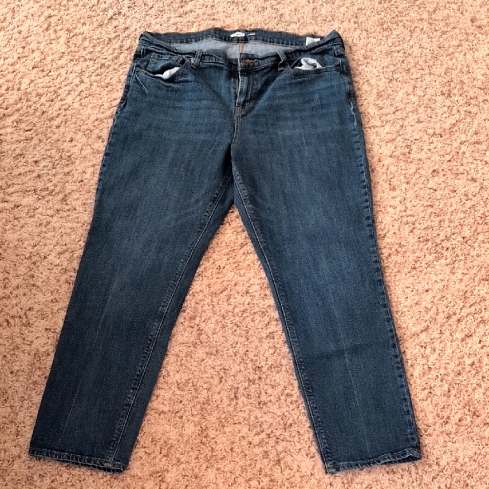 Old Navy Boyfriend Jeans – Size 14 | Cropped Inseam 27”